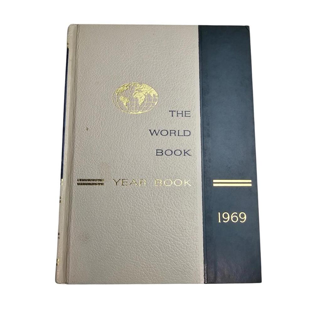 THE WORLD BOOK‎ YEAR BOOK 1969 REVIEWING EVENTS OF 1968